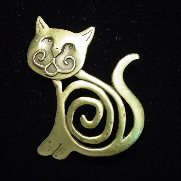 COPY - 🌸 3/$12 🐝 'Swirled CAT' Pin Brooch - Picture 3 of 4